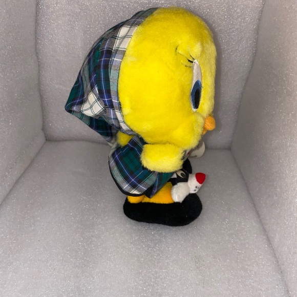 Tweety Bird in PJ’s Sylvester slippers plush VTG - Picture 6 of 6